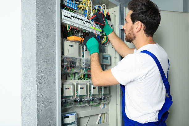 Best Emergency Electrical Repair  in Montebello, NY