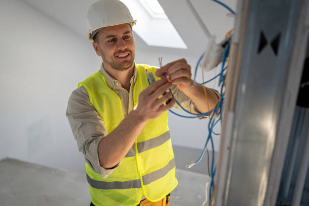 Best Local Electrician Companies  in Montebello, NY